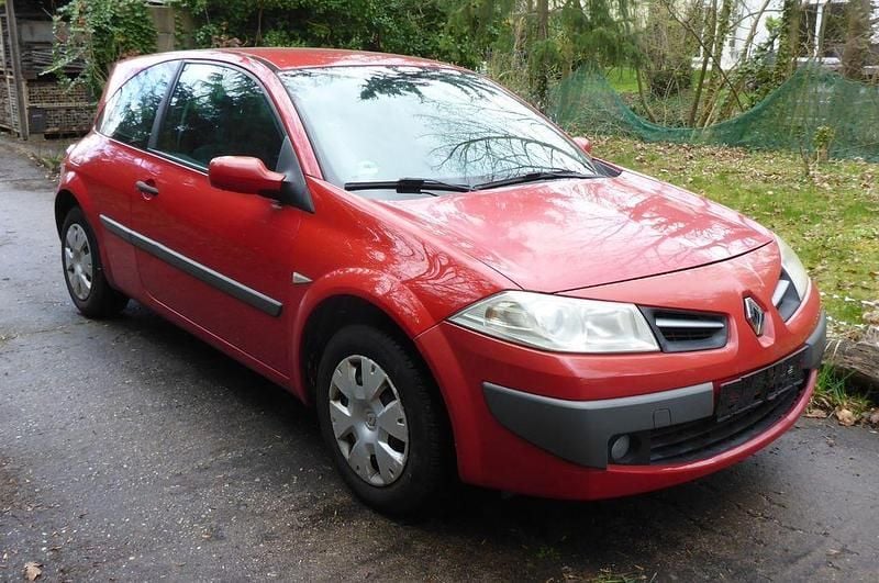 Gebraucht Renault Mégane II 111 PS (81 kW) 2008 Rot Limousine