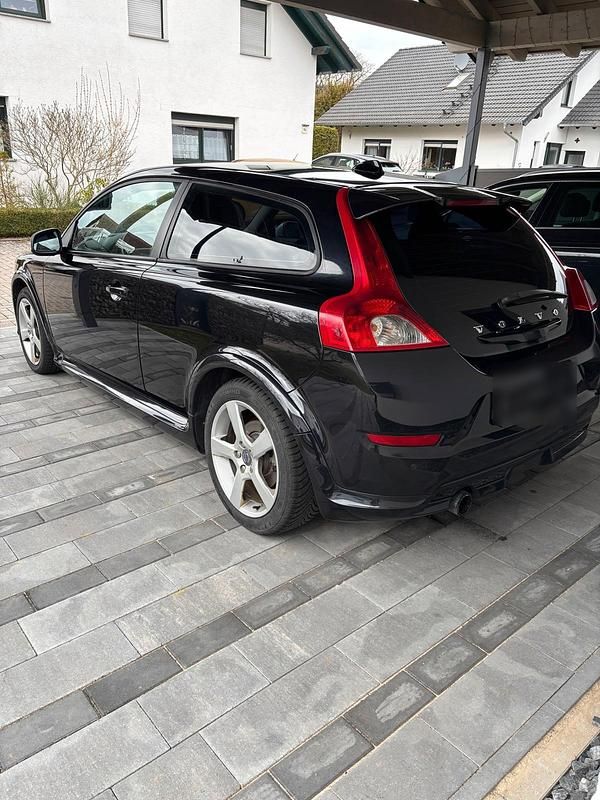Gebraucht Volvo C30 R-Design 110 PS (80 kW) 2010 Schwarz Kleinwagen