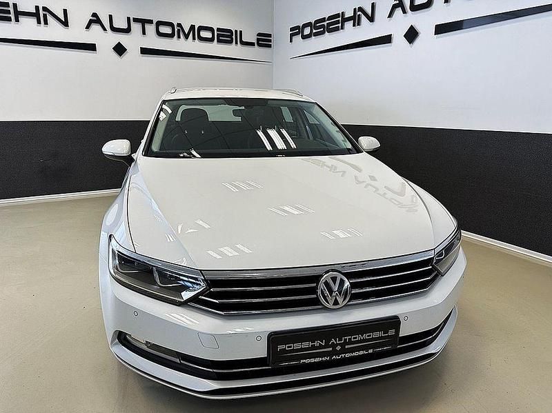 Gebraucht VW Passat Comfortline 150 PS (110 kW) 2016 Oryxweiß perlmutteffekt Kombi