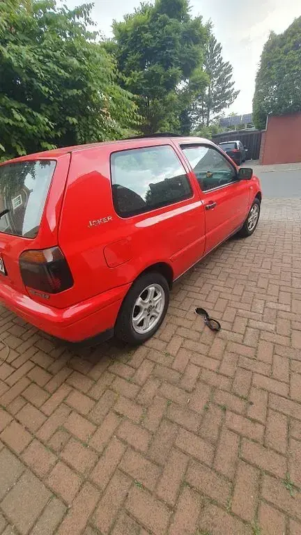 Gebraucht VW Golf III 60 PS (44 kW) 1997 Rot Limousine