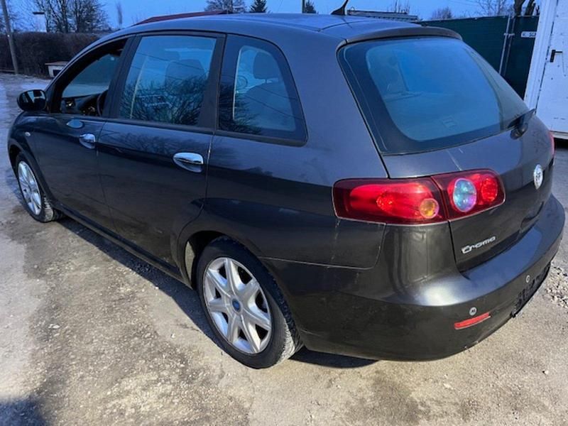 Gebraucht Fiat Croma 150 PS (110 kW) 2006 Grau Kombi
