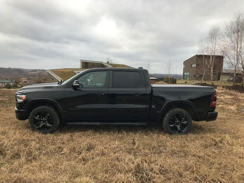 Gebraucht Dodge Ram 309 PS (227 kW) 2021 Schwarz Pickup