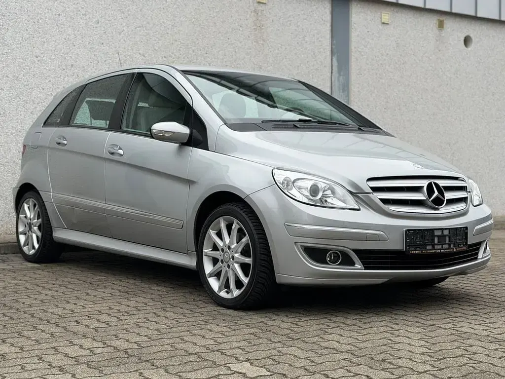 Gebraucht Mercedes B170 116 PS (85 kW) 2007 Silber Van / Kleinbus