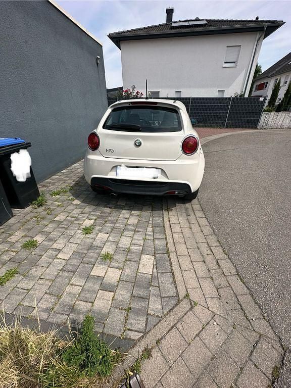 Gebraucht Alfa Romeo MiTo Turismo 135 PS (99 kW) 2012 Weiß Kleinwagen