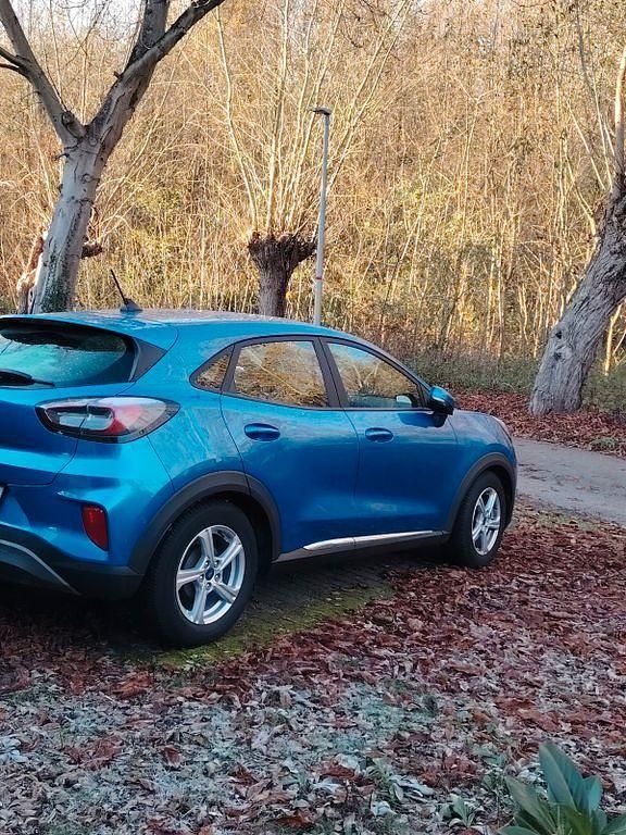 Gebraucht Ford Puma Titanium 125 PS (91 kW) 2020 Blau SUV