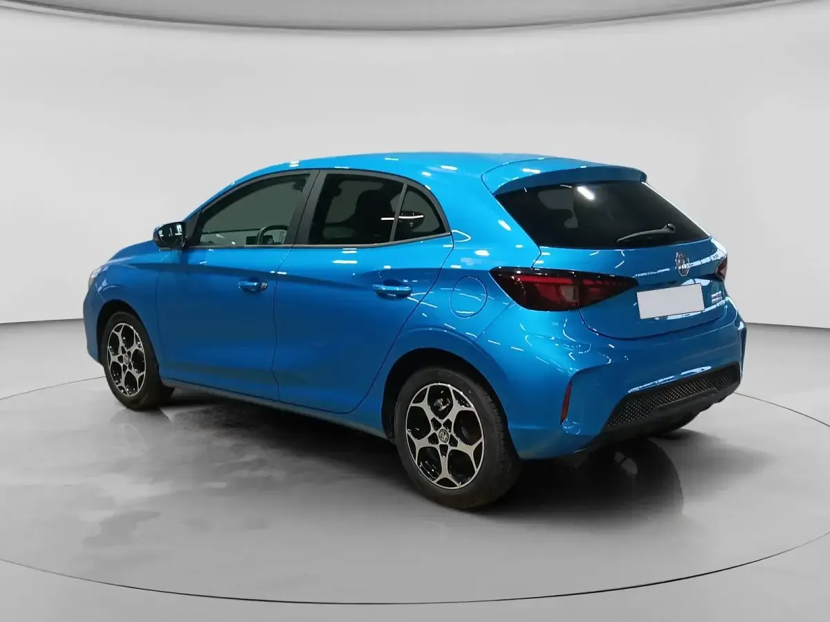 Gebraucht MG MG3 Luxury 102 PS (75 kW) 2025 Blau (como blue) Kleinwagen