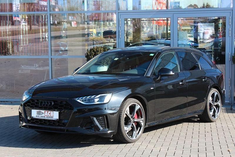 Gebraucht Audi A4 S-Line 204 PS (150 kW) 2023 Mythosschwarzmet. (metallic) Kombi