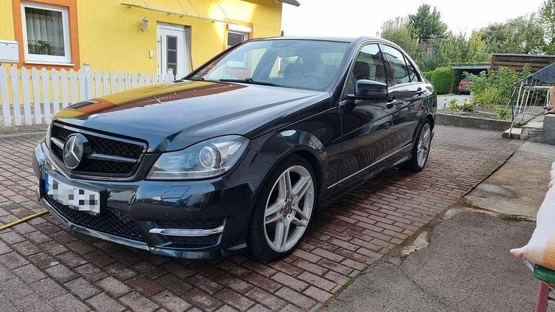 Gebraucht Mercedes C350 AMG 306 PS (225 kW) 2012 Schwarz Limousine