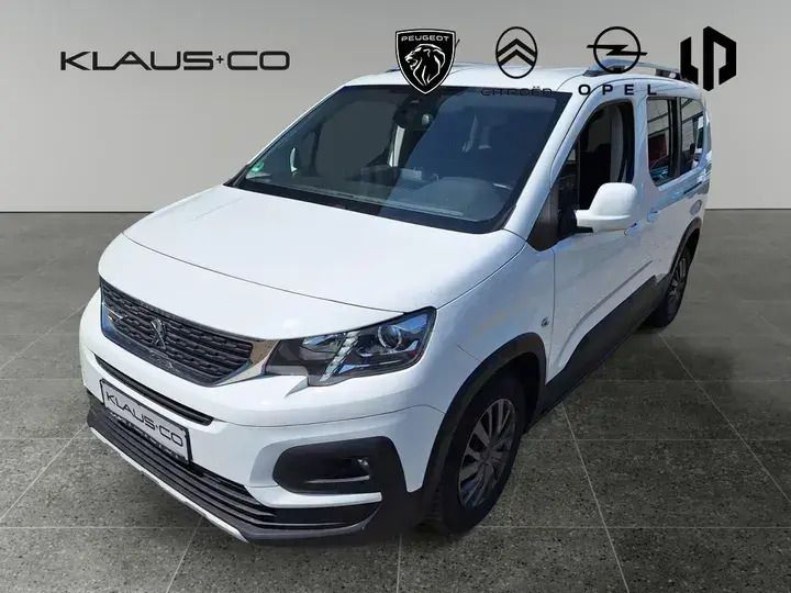 Lackierung cuprite/typ aussenverkleidung metalliclackierung Gebraucht 2020 Peugeot Rifter Active Van / Kleinbus | 18.490 € (Fairer Preis) - Bild 1/4