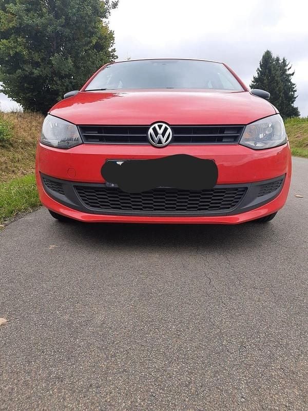 Rot Gebraucht 2011 VW Polo Trendline Kleinwagen | 2.470 € (Superpreis) - Bild 1/4