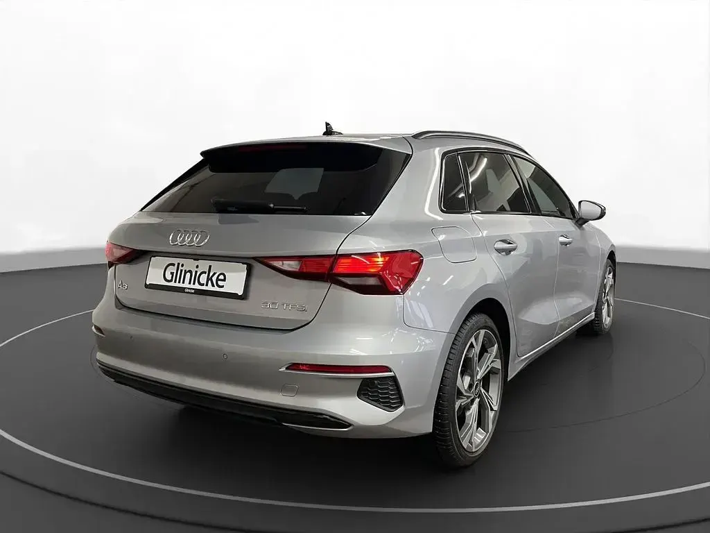 Gebraucht Audi A3 Advanced 110 PS (80 kW) 2023 Florettsilber metallic Limousine
