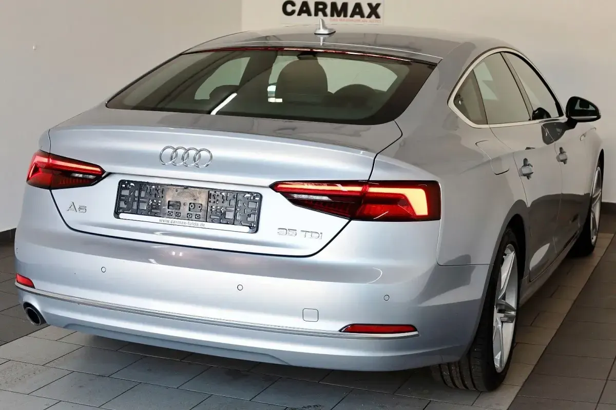 Gebraucht Audi A5 S-Line 150 PS (110 kW) 2019 Florettsilber metallic Coupé