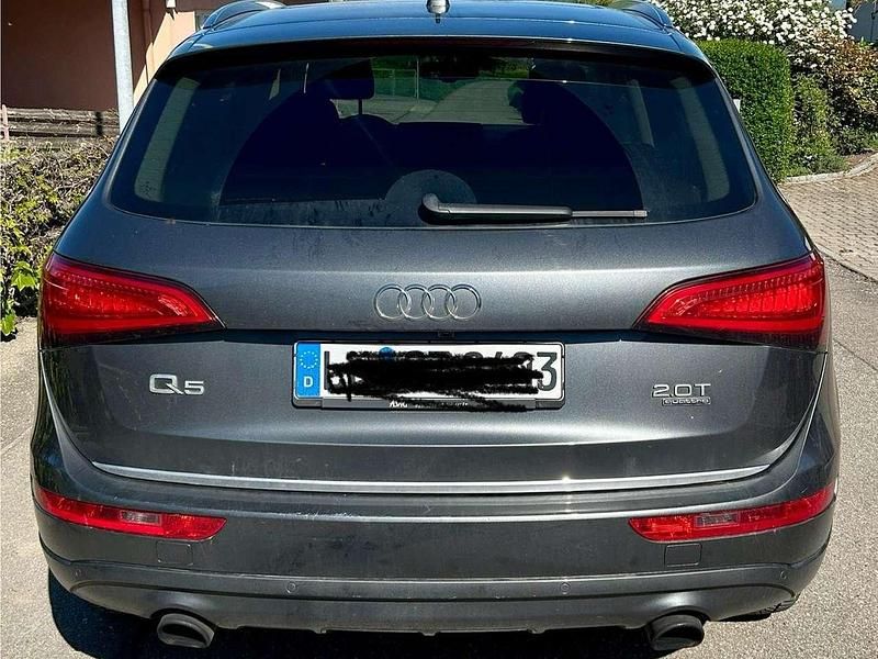 Gebraucht Audi Q5 224 PS (164 kW) 2015 Grau SUV