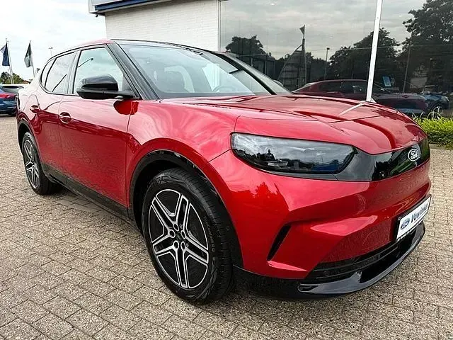 Gebraucht Ford Capri Premium 210 kW (286 PS) 2025 Rot SUV