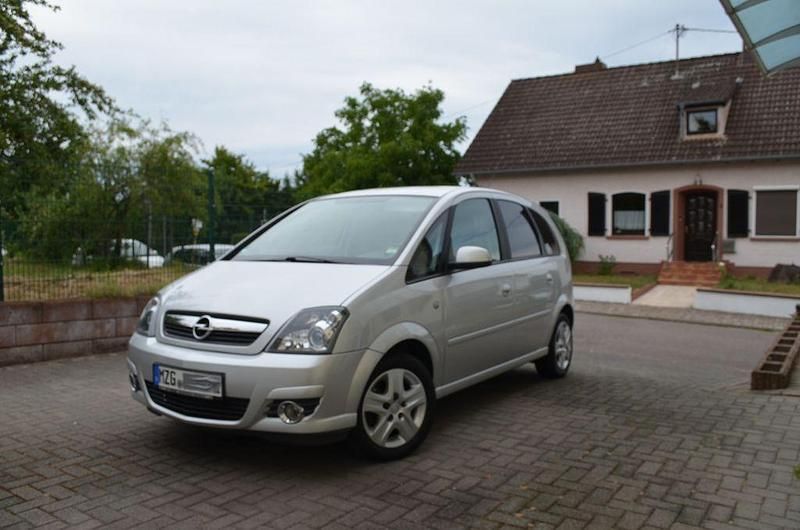 Gebraucht 2010 Opel Meriva Innovation Van / Kleinbus | 6.250 € (Fairer Preis) - Bild 1/4