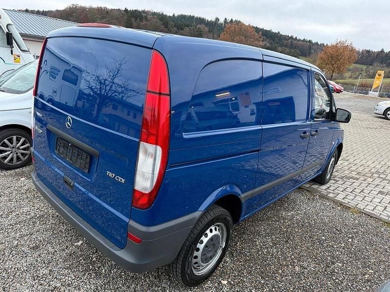 Blau Gebraucht 2013 Mercedes Vito Van | 7.600 € (Guter Preis) - Bild 1/4