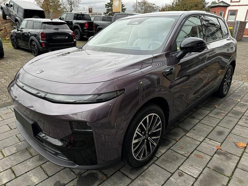 Gebraucht Leapmotor B10 160 kW (218 PS) 2025 Violett SUV