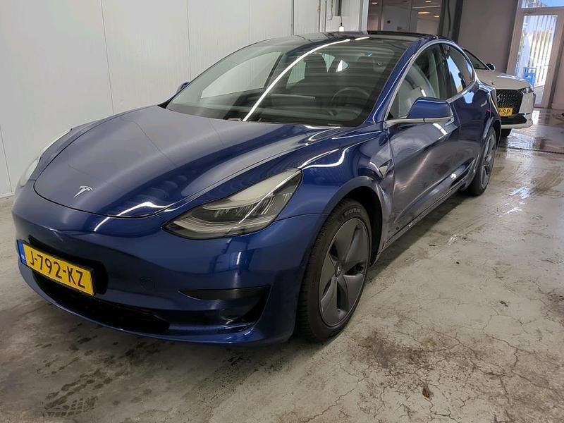 Blau Gebraucht 2020 Tesla Model 3 Standard Range Limousine | 18.700 € (Guter Preis) - Bild 1/4