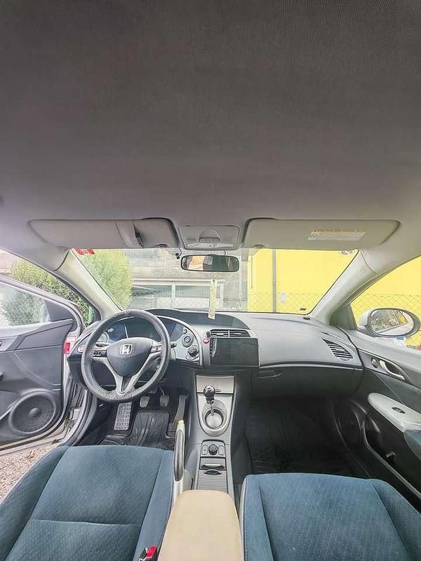 Gebraucht Honda Civic Comfort 83 PS (61 kW) 2008 Grau Limousine