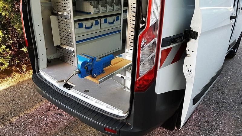 Gebraucht Ford Transit 101 PS (74 kW) 2016 Weiß Van / Kleinbus