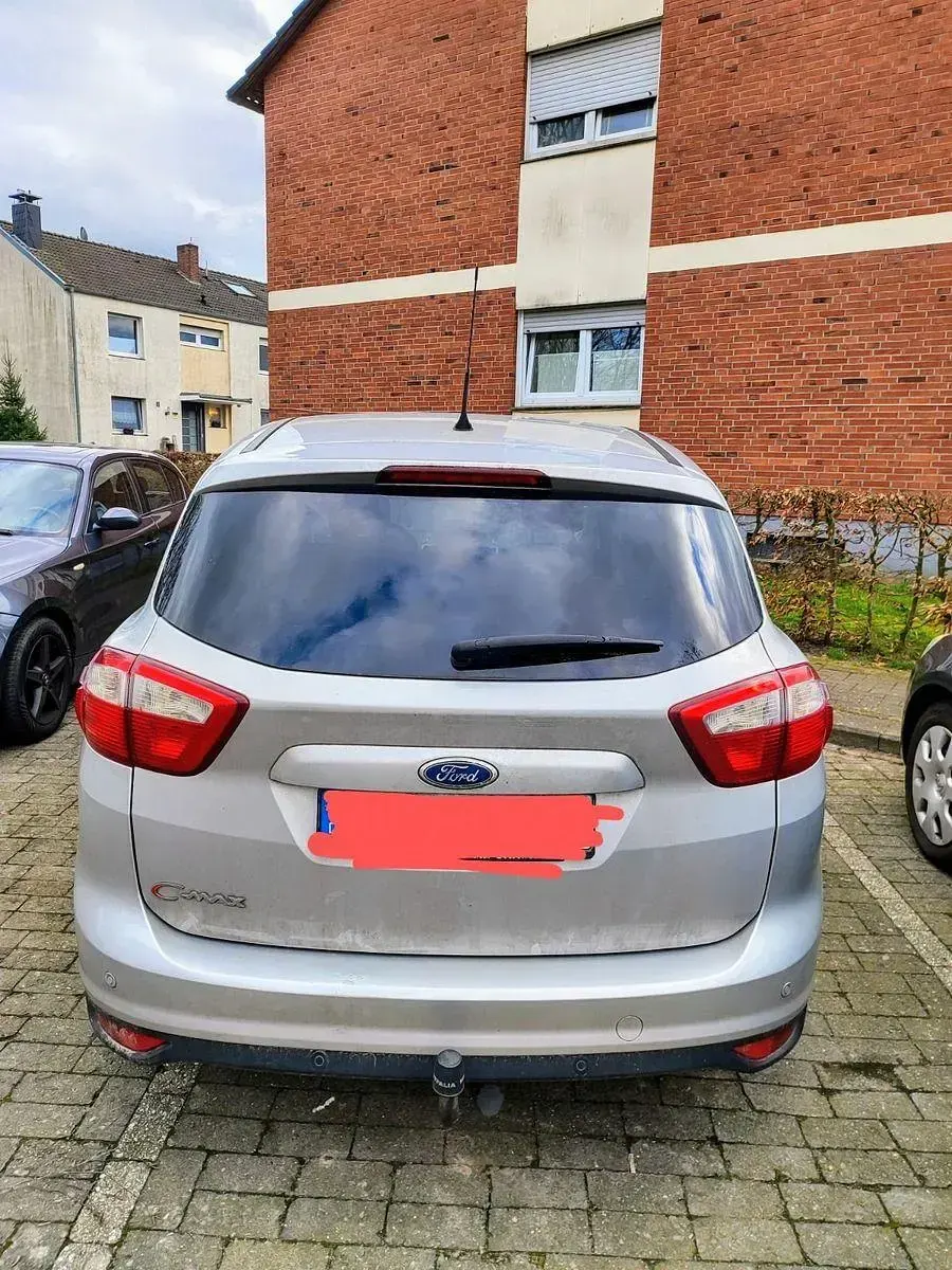 Gebraucht Ford C-MAX Ambiente 140 PS (102 kW) 2013 Silber Van / Kleinbus