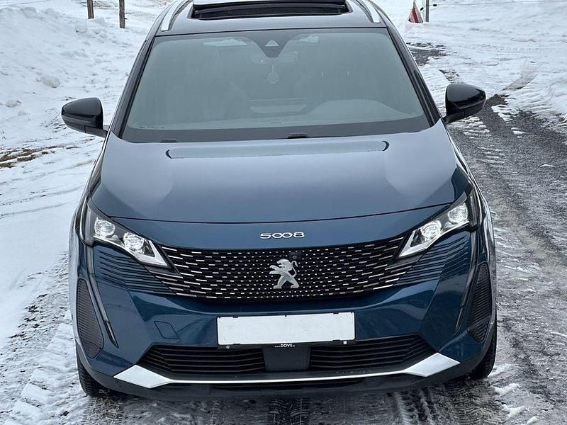 Gebraucht Peugeot 5008 GT-line 131 PS (96 kW) 2021 Blau Limousine