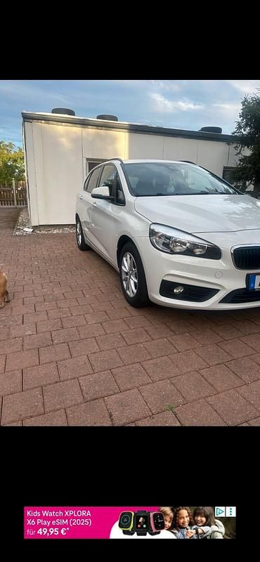 Weiß Gebraucht 2016 BMW 216 Limousine | 12.200 € (Fairer Preis) - Bild 1/4