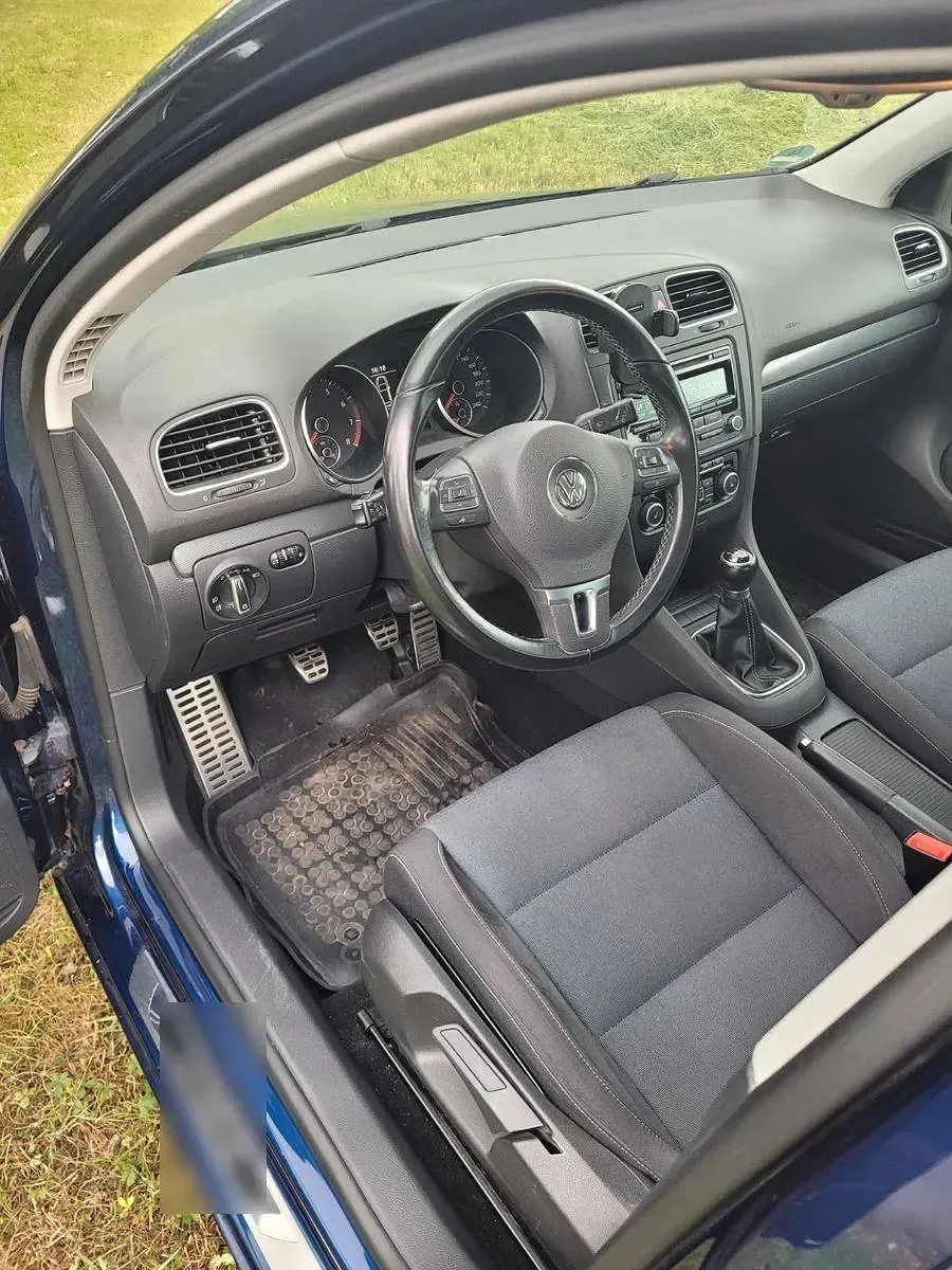 Gebraucht VW Golf VI Style 105 PS (77 kW) 2011 Blau Kleinwagen