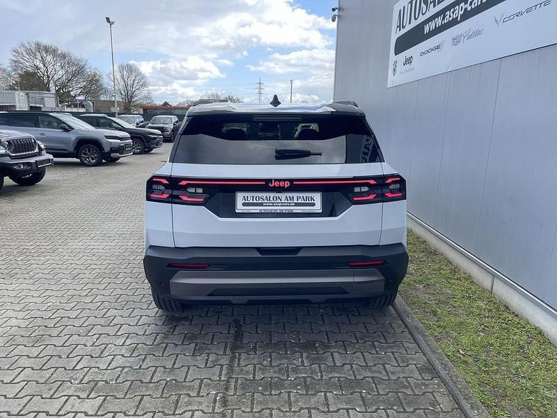 Neu Jeep Compass 145 PS (106 kW) 2026 Weiß SUV