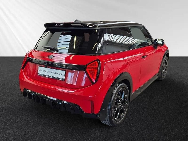 Gebraucht Mini Cooper 156 PS (114 kW) 2025 Rot Kleinwagen