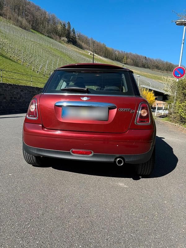 Second-hand Mini Cooper 110 CP (80 kW) 2008 Roșu Hatchback