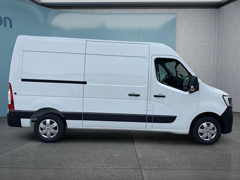 Gebraucht Renault Master 135 PS (99 kW) 2024 Weiß Van