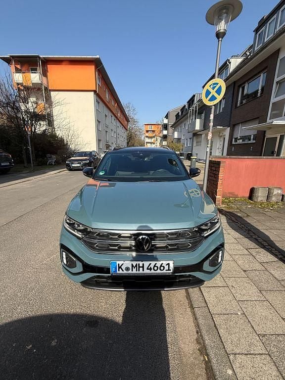 Gebraucht VW T-Roc R-line 150 PS (110 kW) 2023 Blau SUV