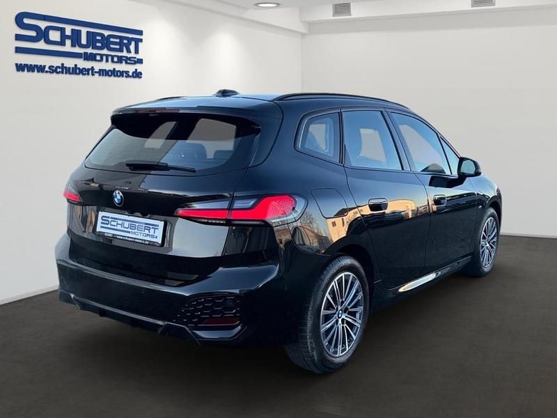 Gebraucht BMW 223 Active Tourer Shadowline 204 PS (150 kW) 2023 Saphirschwarz metallic Van / Kleinbus