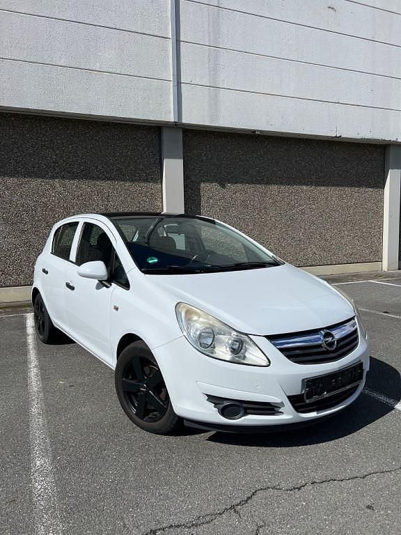 Gebraucht Opel Corsa Selection 70 PS (51 kW) 2010 Weiß Kleinwagen