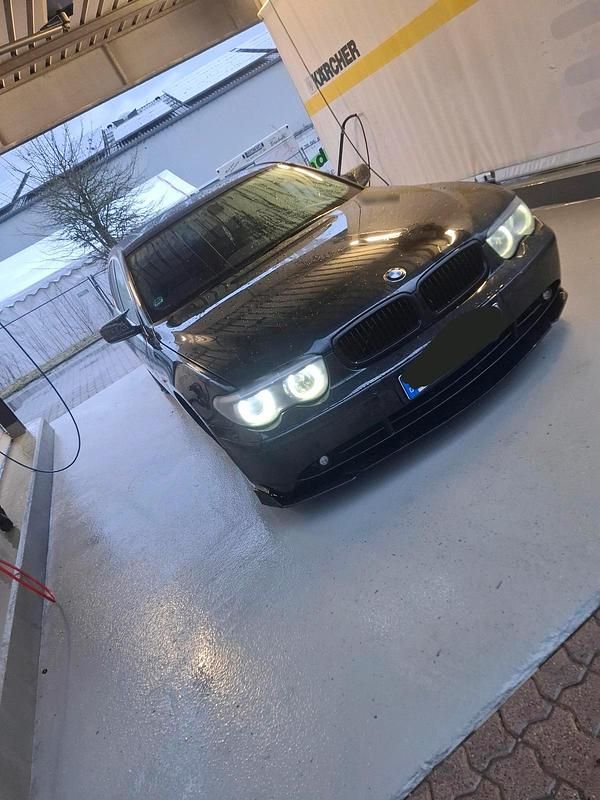 Gebraucht BMW 735 272 PS (200 kW) 2002 Schwarz Limousine