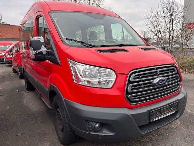 Second-hand Ford Transit Trend 105 CP (77 kW) 2017 Roșu Break