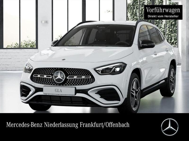 Weiß Gebraucht 2025 Mercedes GLA200 AMG SUV | 45.590 € (Etwas zu teuer) - Bild 1/2