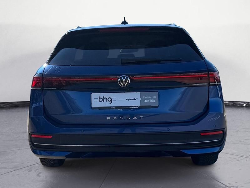 Gebraucht VW Passat Business 150 PS (110 kW) 2024 Blau Kombi