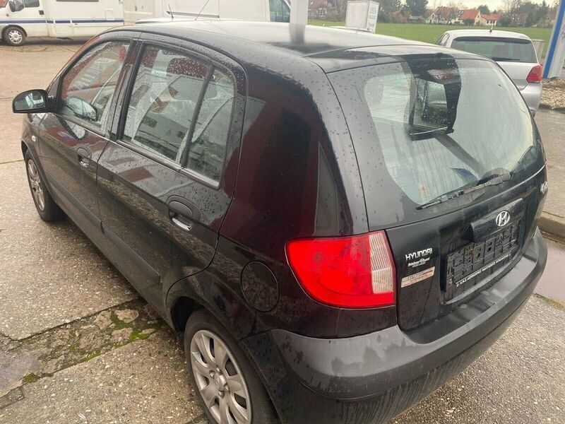 Gebraucht Hyundai Getz Basis 67 PS (49 kW) 2007 Schwarz Kleinwagen
