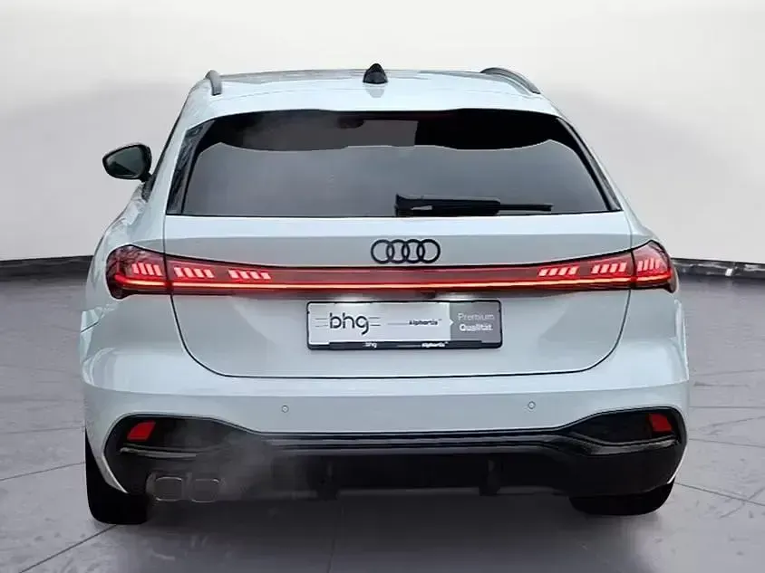 Neu Audi A5 Sport 204 PS (150 kW) 2026 Weiß Kombi