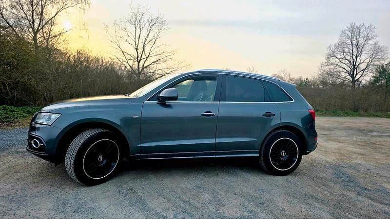 Gebraucht Audi Q5 S-Line 150 PS (110 kW) 2015 Grau SUV
