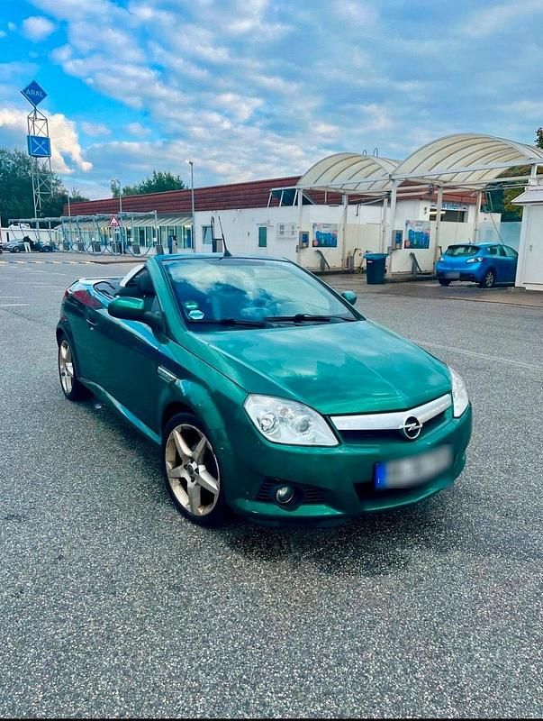 Gebraucht Opel Tigra 125 PS (91 kW) 2005 Grün Cabrio