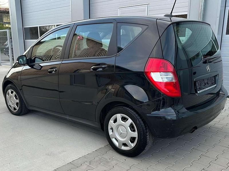 Gebraucht Mercedes A160 95 PS (69 kW) 2009 Schwarz Kleinwagen