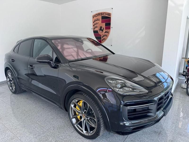 Gebraucht Porsche Cayenne Coupe Sport 549 PS (403 kW) 2020 Schwarz Coupé