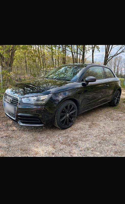 Gebraucht Audi A1 86 PS (63 kW) 2011 Schwarz Kleinwagen