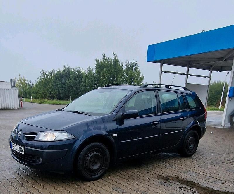 Schwarz Gebraucht 2009 Renault Mégane GrandTour Kombi | 1.000 € (Superpreis) - Bild 1/4