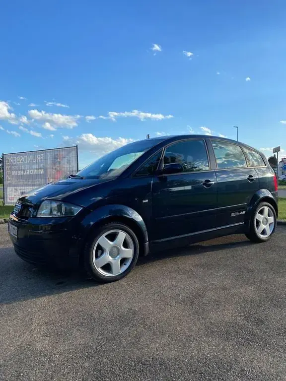 Gebraucht Audi A2 110 PS (80 kW) 2002 Blau Kleinwagen