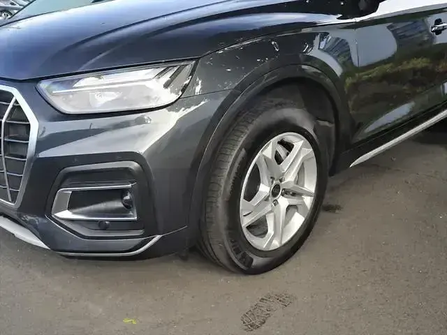 Gebraucht Audi Q5 Ambiente 265 PS (194 kW) 2023 Manhattangrau metallic SUV