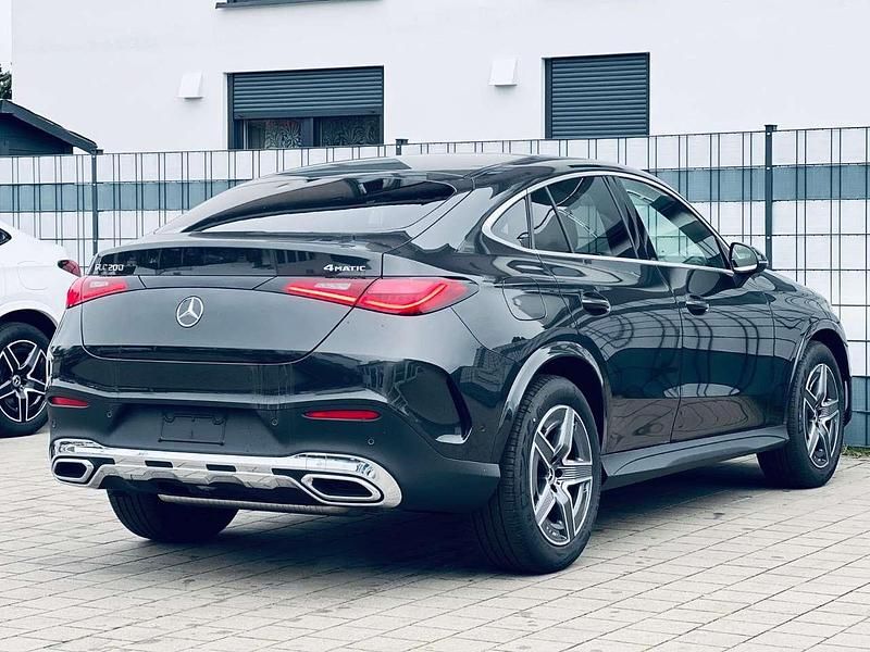 Gebraucht Mercedes GLC200 AMG line Plus 227 PS (166 kW) 2023 Grau SUV